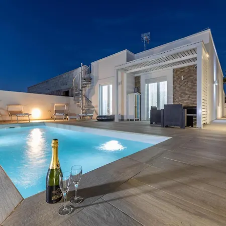 Sogno D'estate فيلة *